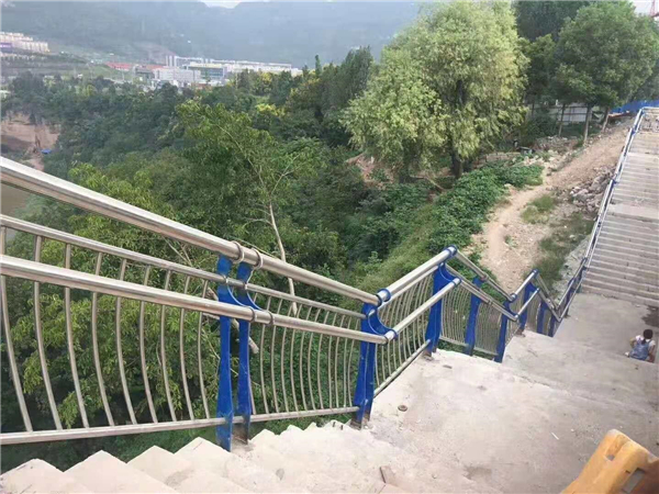 咸宁不锈钢桥梁栏杆
