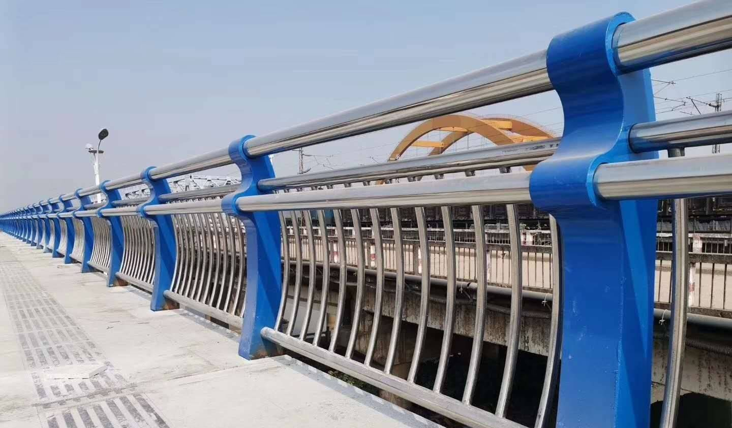 咸宁桥梁不锈钢防撞护栏